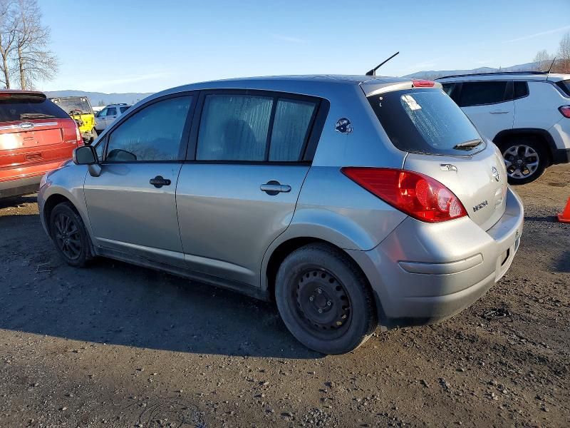 2011 Nissan Versa s