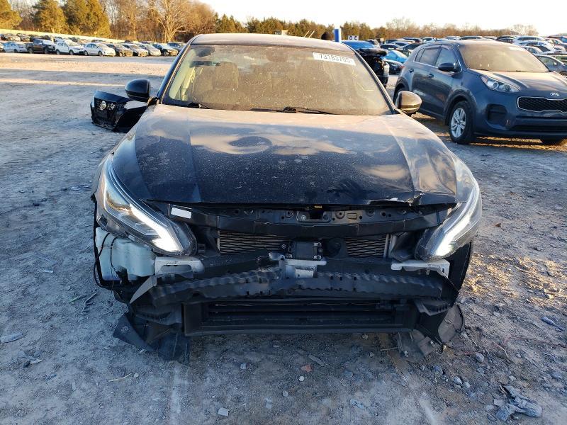 2022 Nissan Altima sv