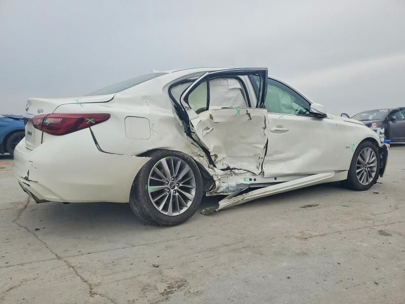 2018 Infiniti Q50 Pure