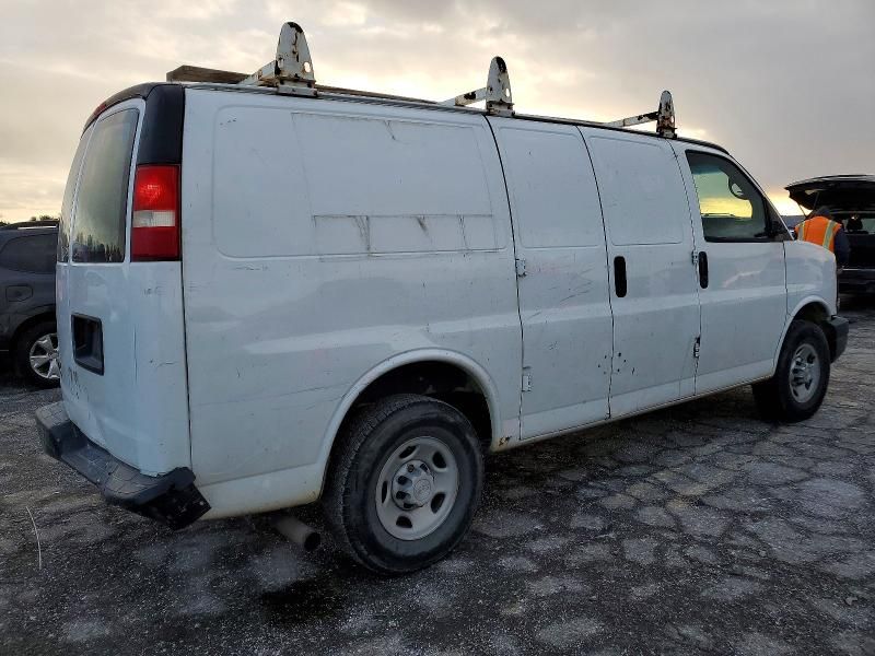 2011 Chevrolet Express 2500 Utility / Service van