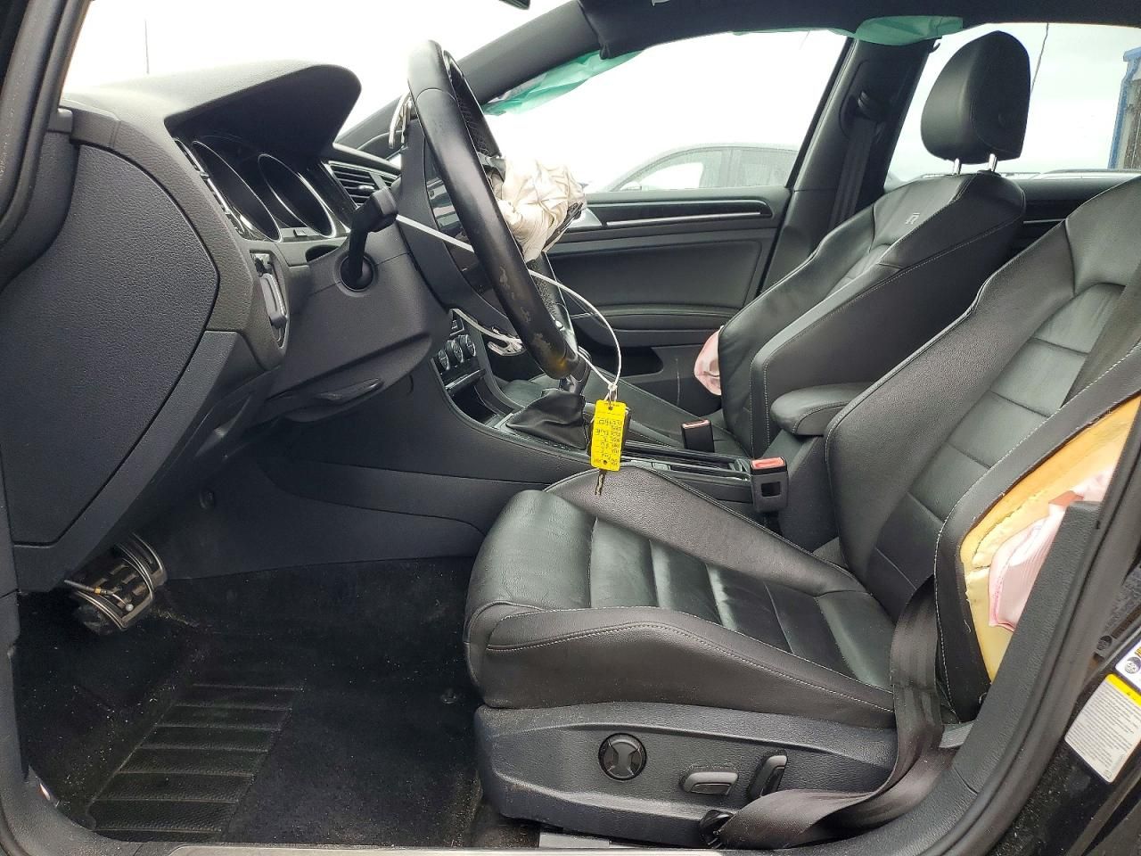 2015 Volkswagen Golf r