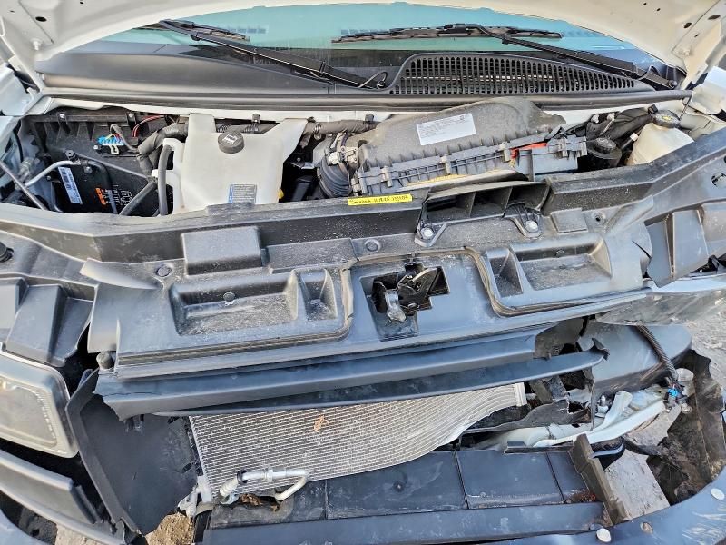 2025 GMC Savana G3500