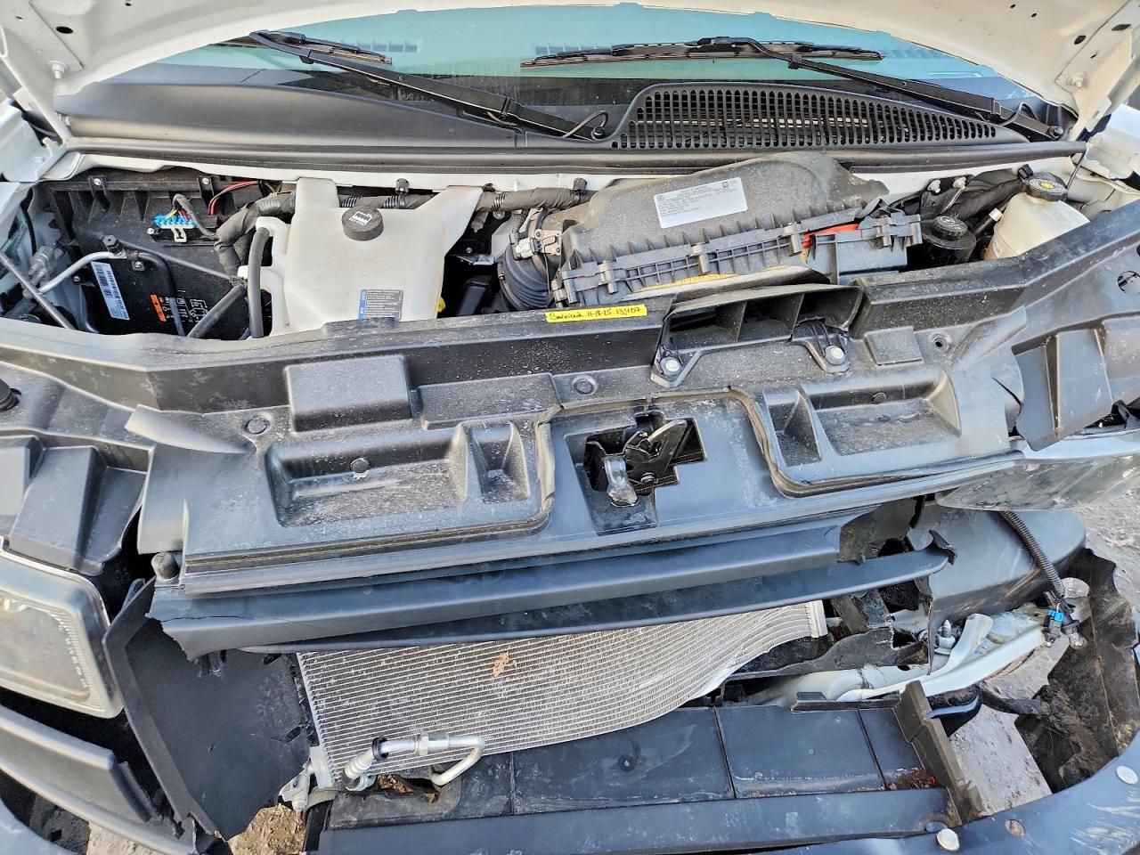 2025 GMC Savana G3500