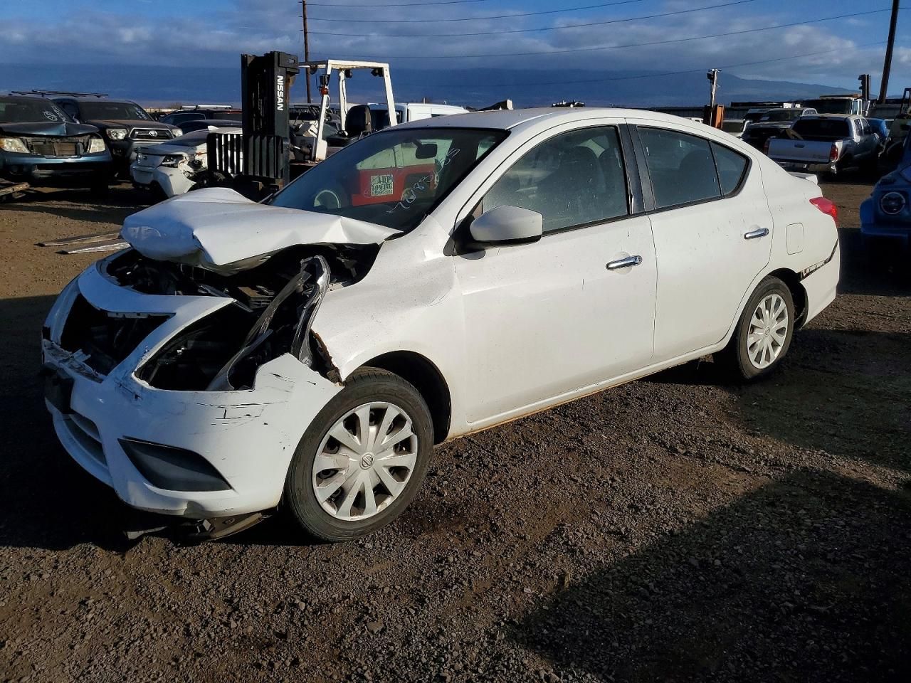 2016 Nissan Versa s