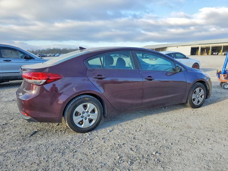 2017 KIA Forte lx