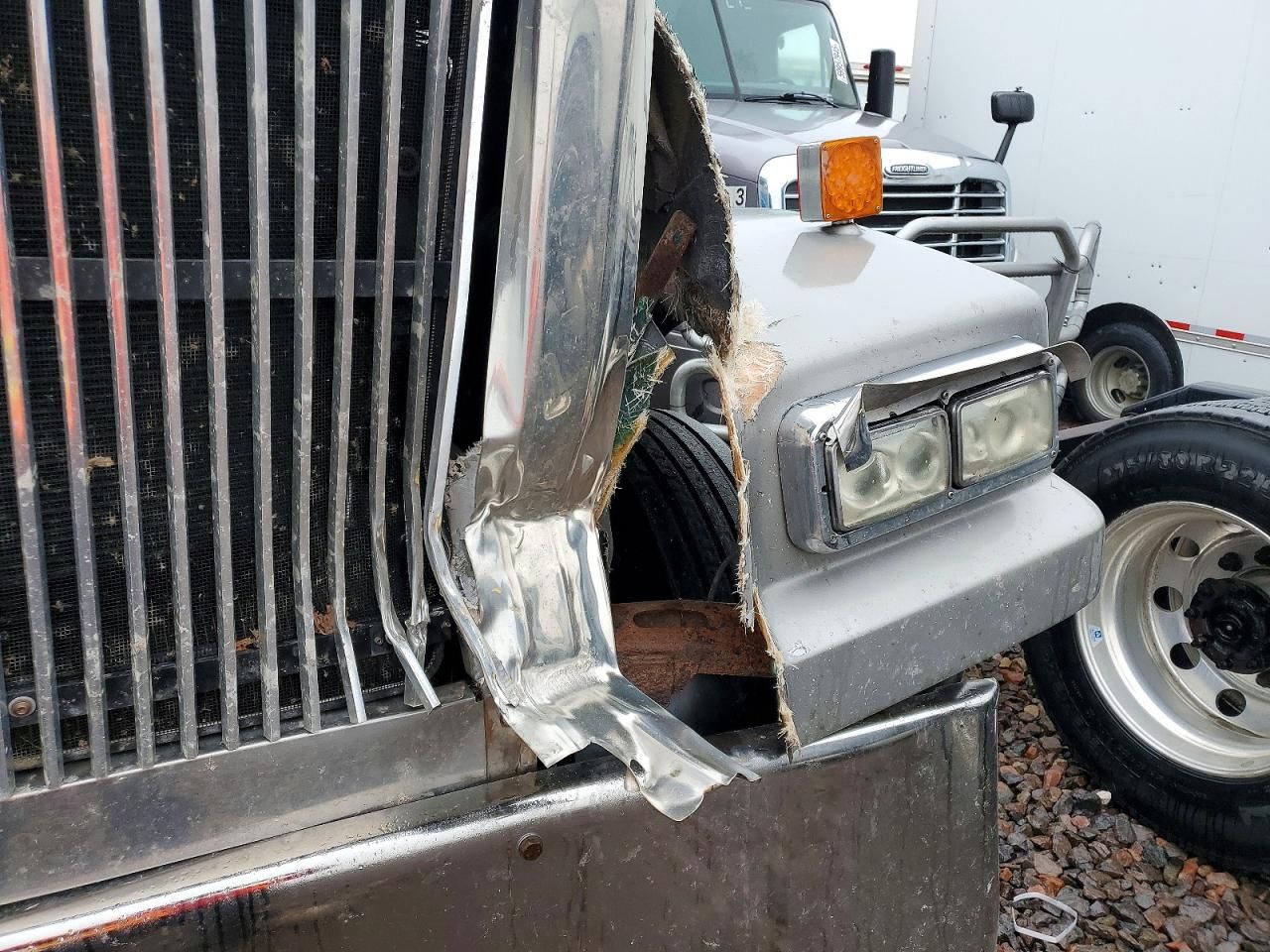 2015 Westenstar 2015 Western Star 4900 Semi Truck