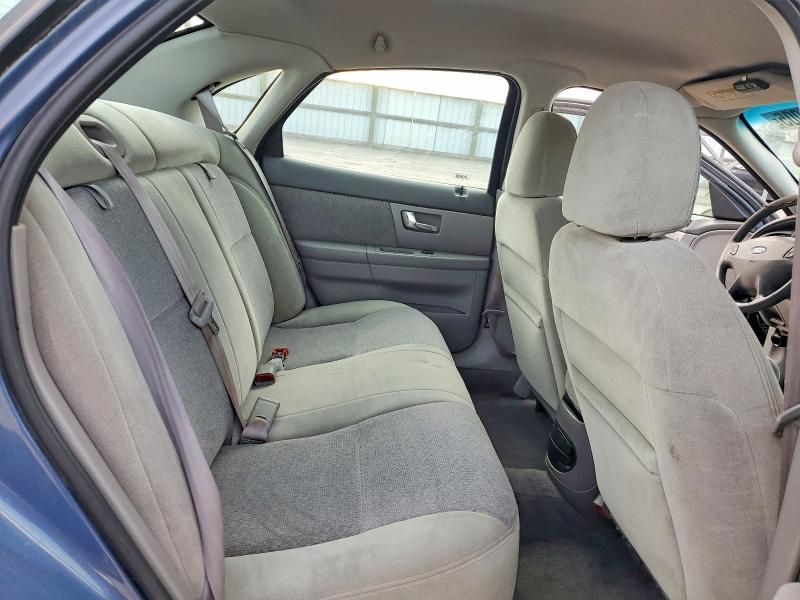 2000 Ford Taurus sel