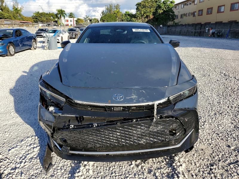 2026 Toyota Crown xle