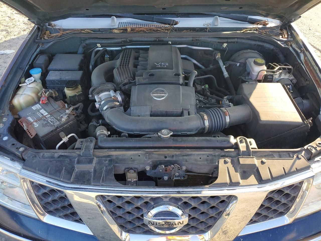 2006 Nissan Frontier Crew cab le