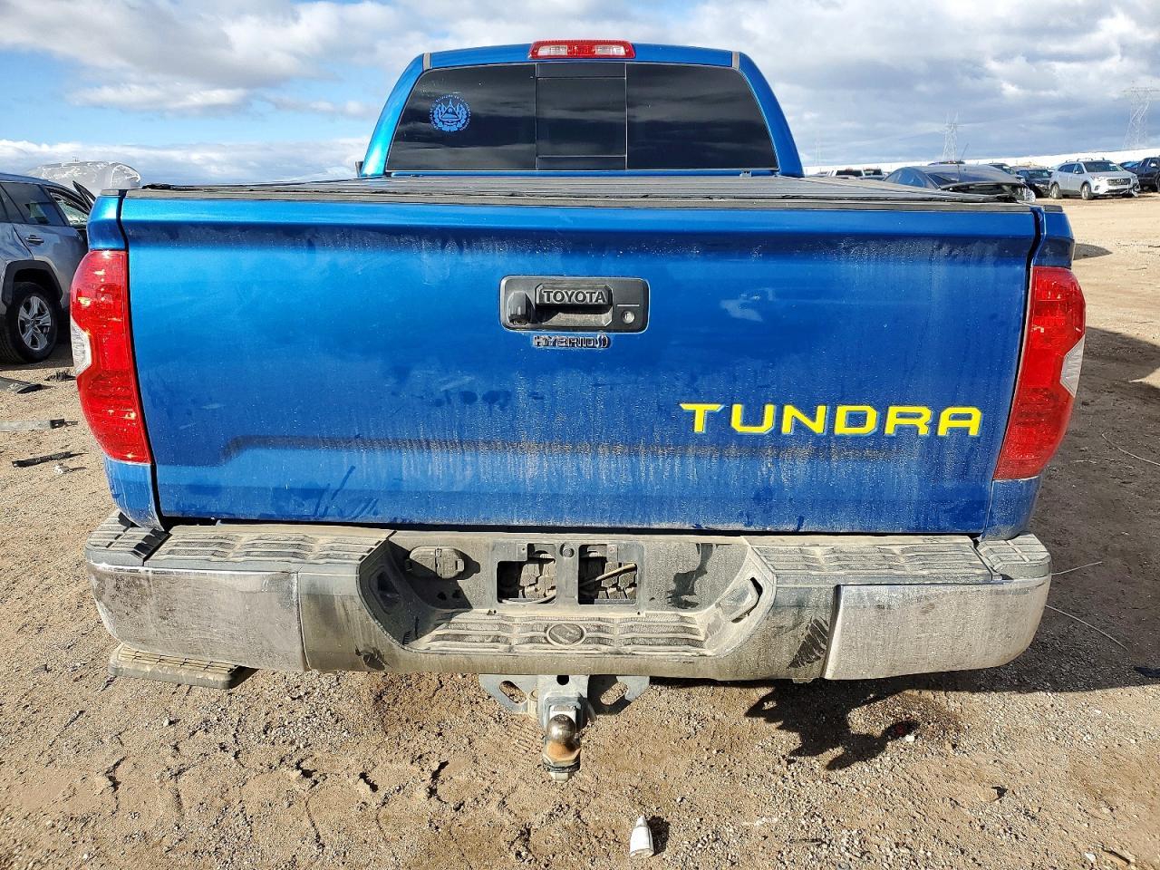 2017 Toyota Tundra Double Cab SR