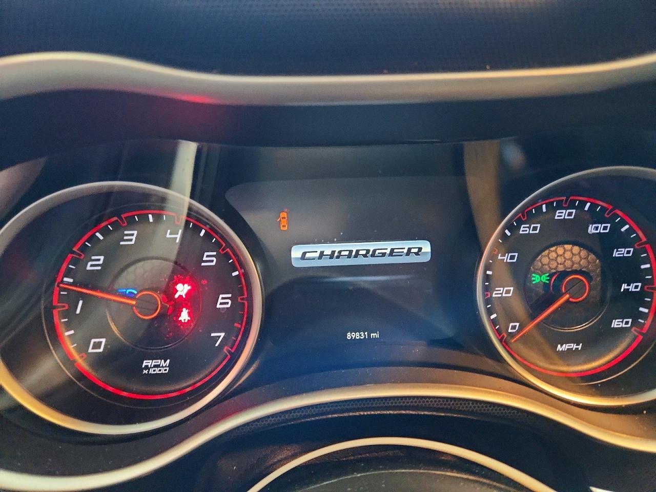 2018 Dodge Charger r