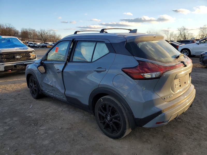 2023 Nissan Kicks sv