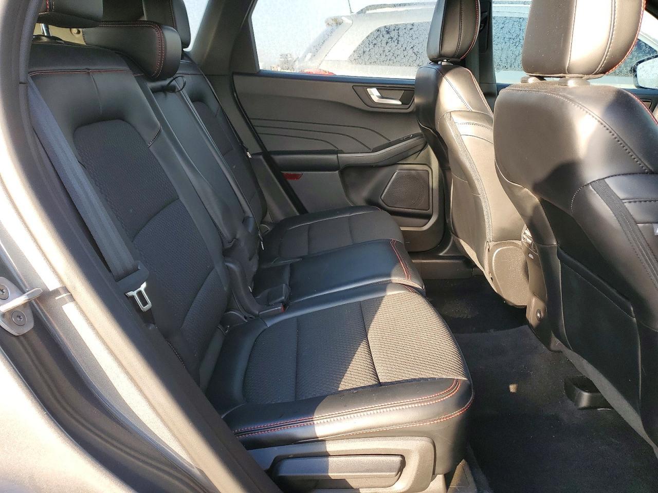 2023 Ford Escape st Line Select