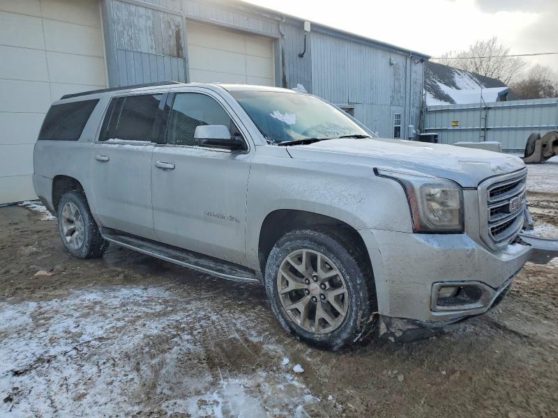 2017 GMC Yukon xl K1500 slt