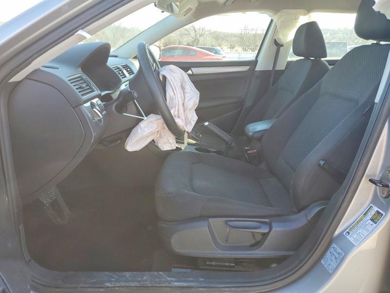2014 Volkswagen Passat s