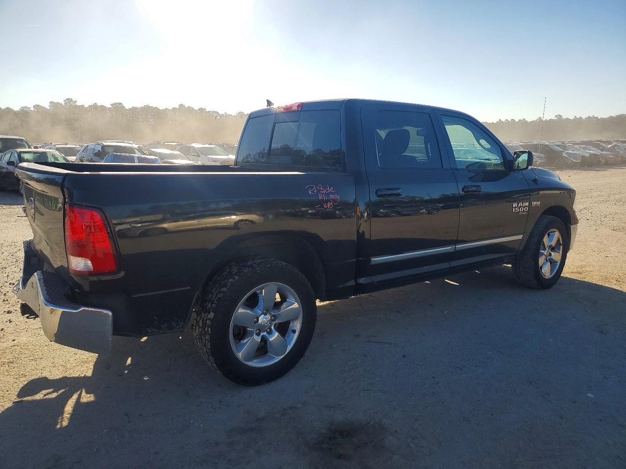 2019 Dodge Ram 1500 Classic slt