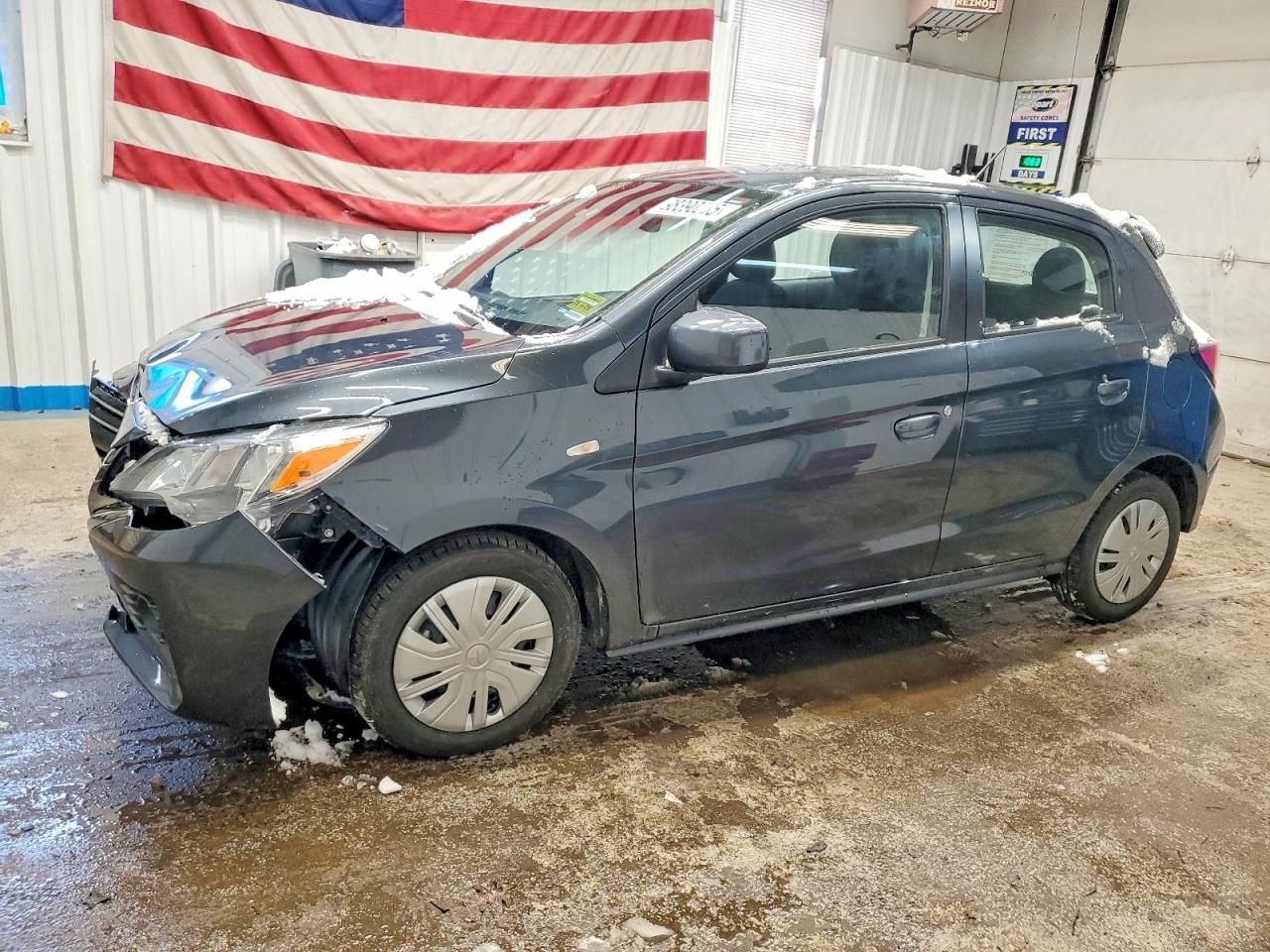 2024 Mitsubishi Mirage es