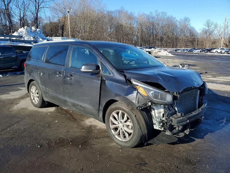 2021 KIA Sedona lx