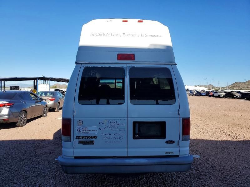 2005 Ford Econoline E350 Super Duty van