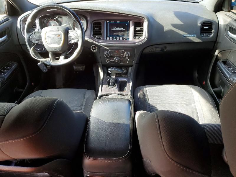 2017 Dodge Charger sxt