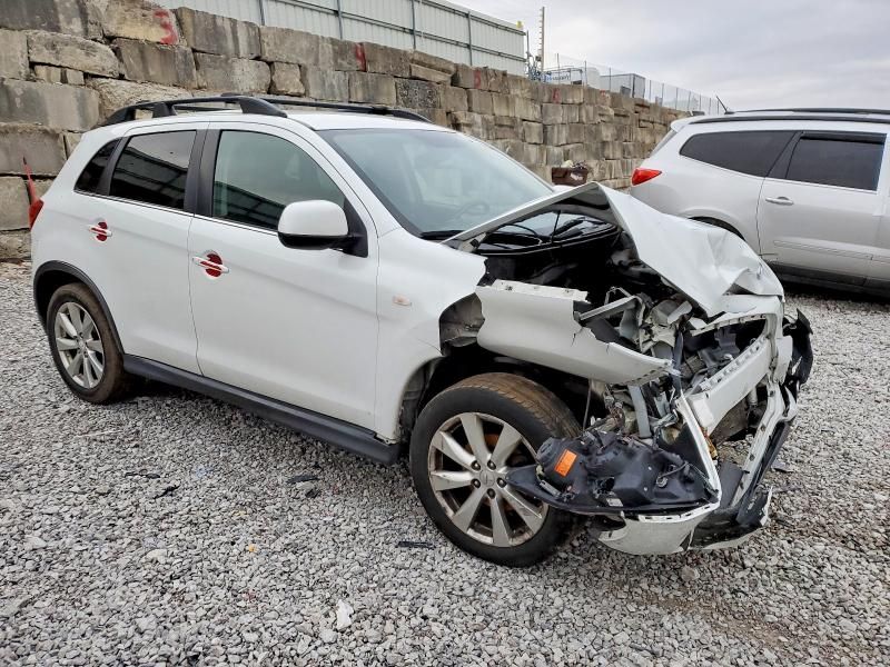 2015 Mitsubishi Outlander Sport se