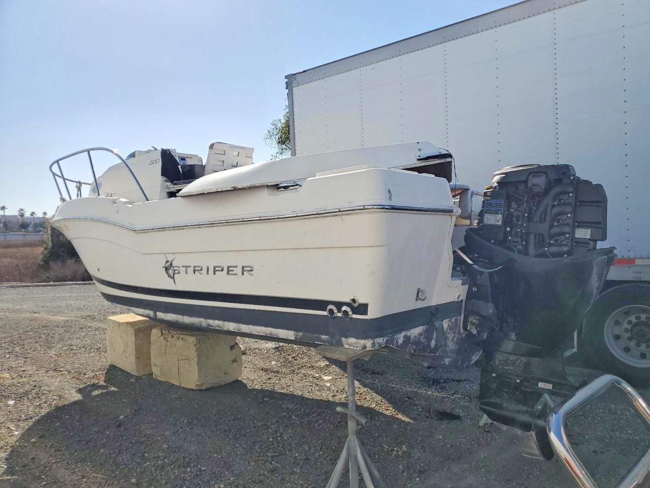 2015 Striper Boat