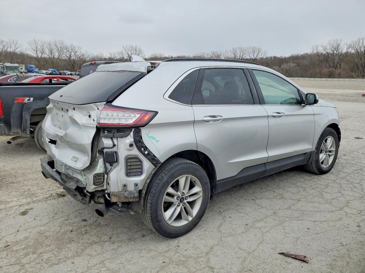 2017 Ford Edge sel