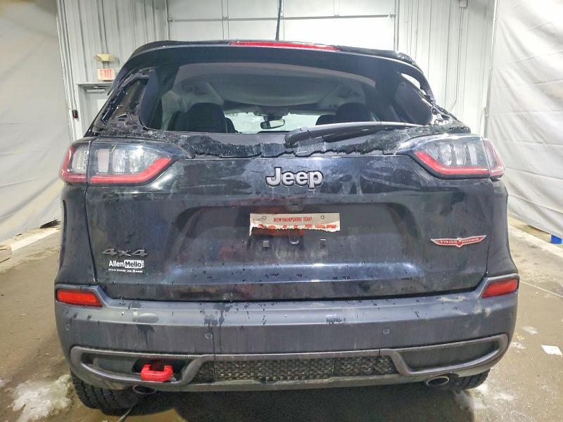 2022 Jeep Cherokee Trailhawk