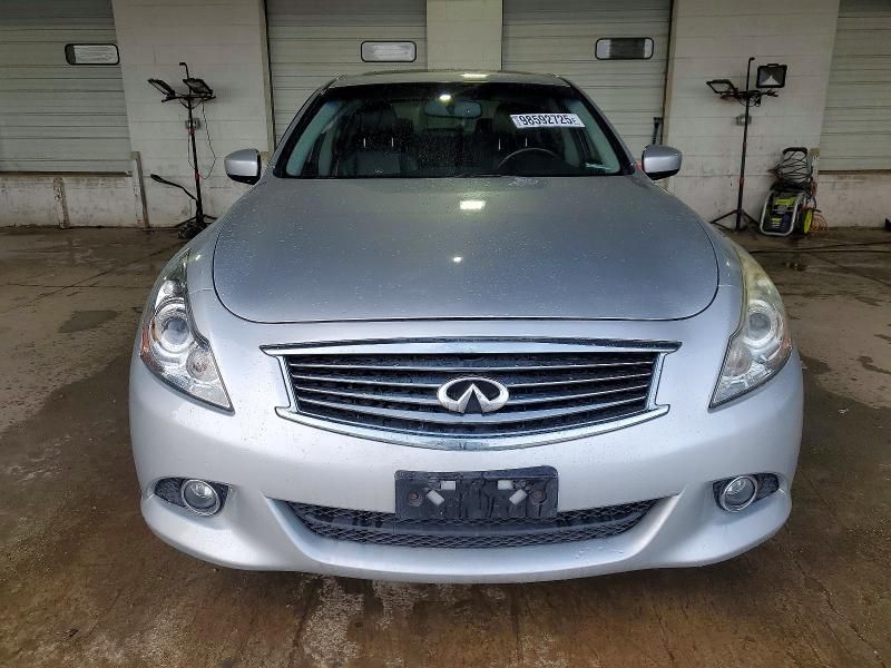 2013 Infiniti G37