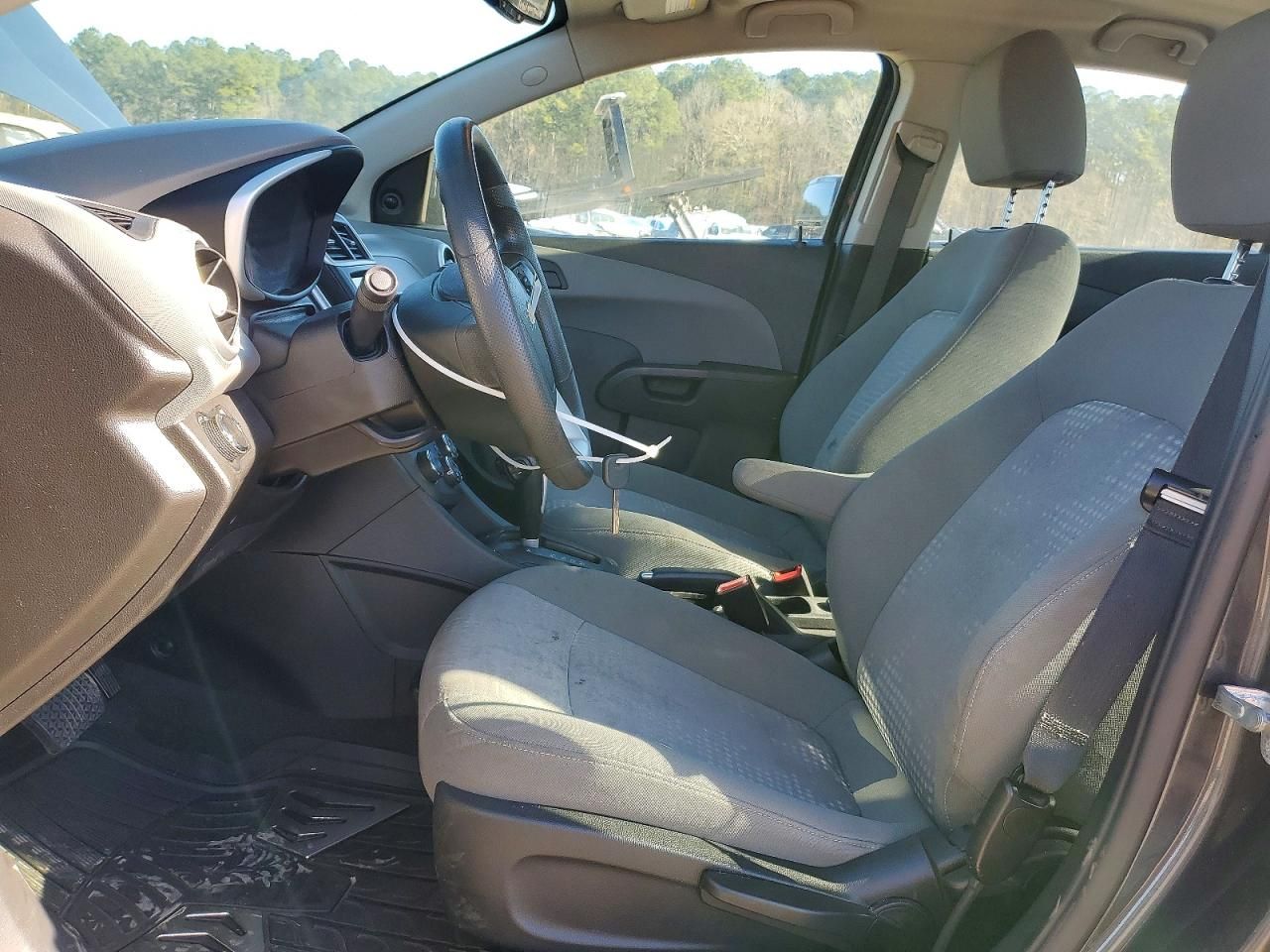 2017 Chevrolet Sonic ls