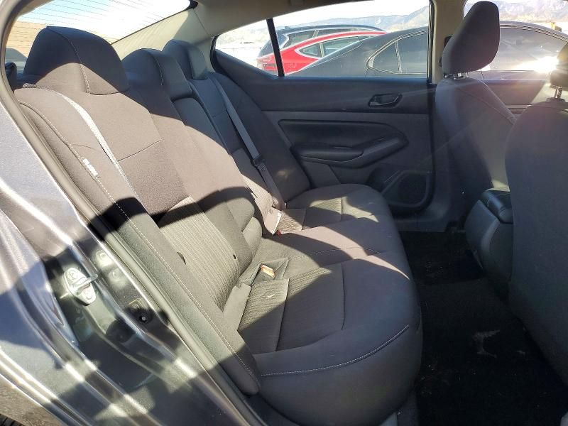 2024 Nissan Altima s