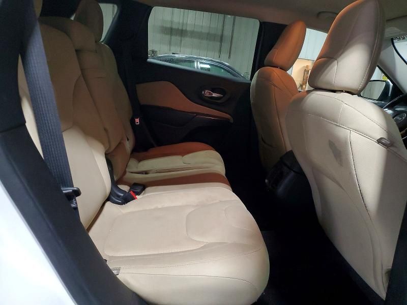 2016 Jeep Cherokee Latitude