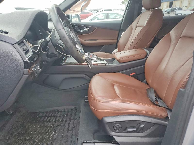 2019 Audi Q7 Premium Plus