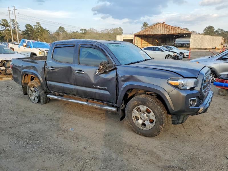2016 Toyota Tacoma Double cab
