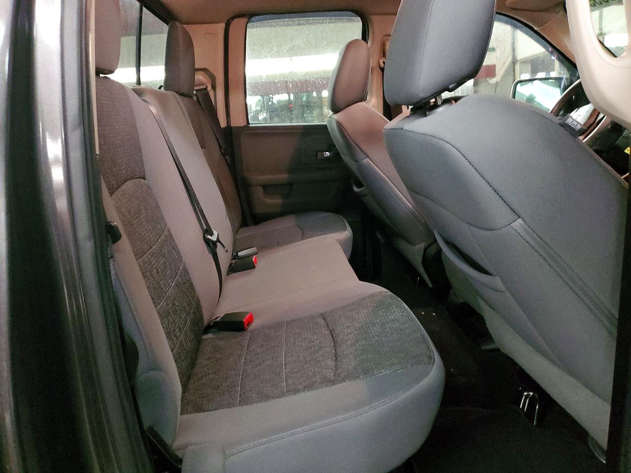 2014 Dodge RAM 1500 SLT