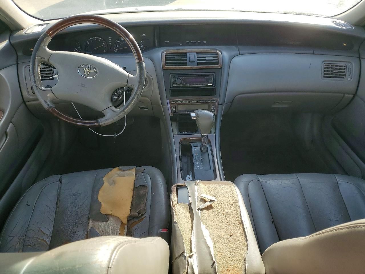 2003 Toyota Avalon xl