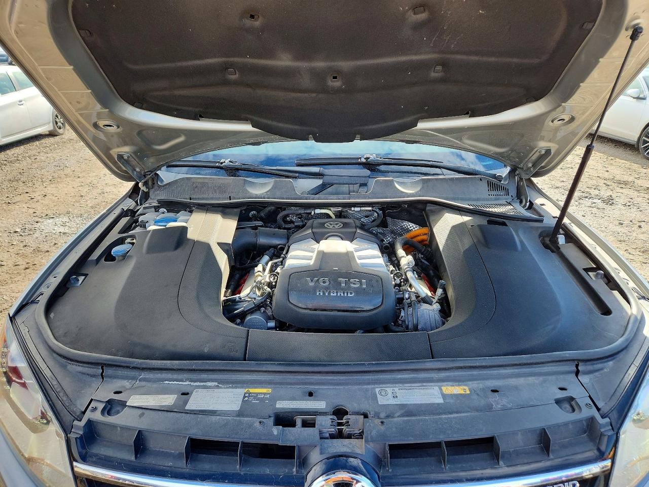 2013 Volkswagen Touareg Hybrid