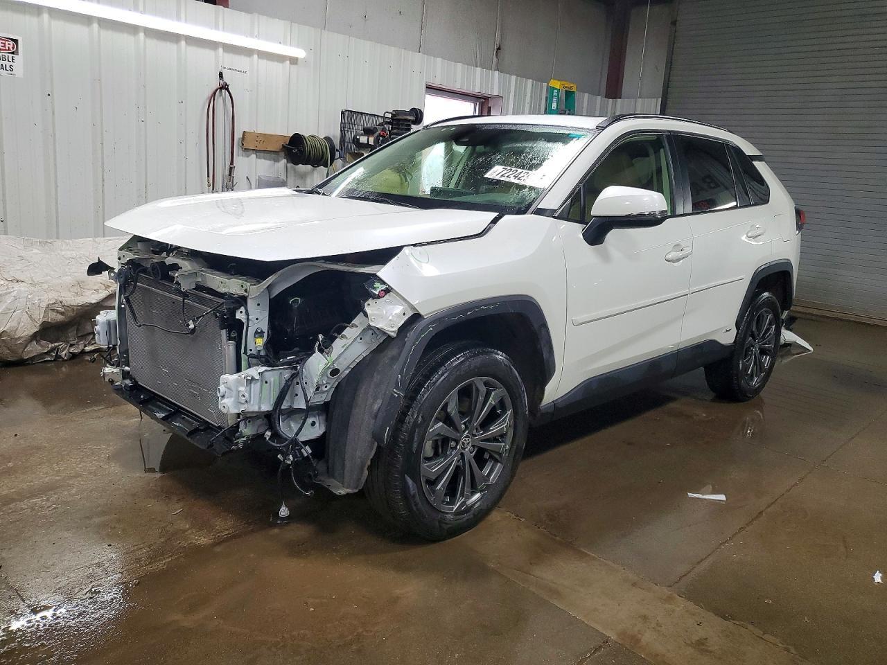2022 Toyota Rav4 xle Premium