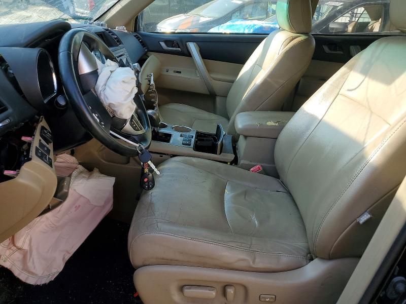 2012 Toyota Highlander Base