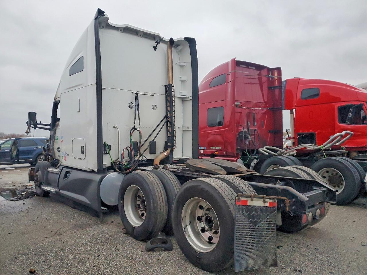 2022 Kenworth T680 Semi Truck