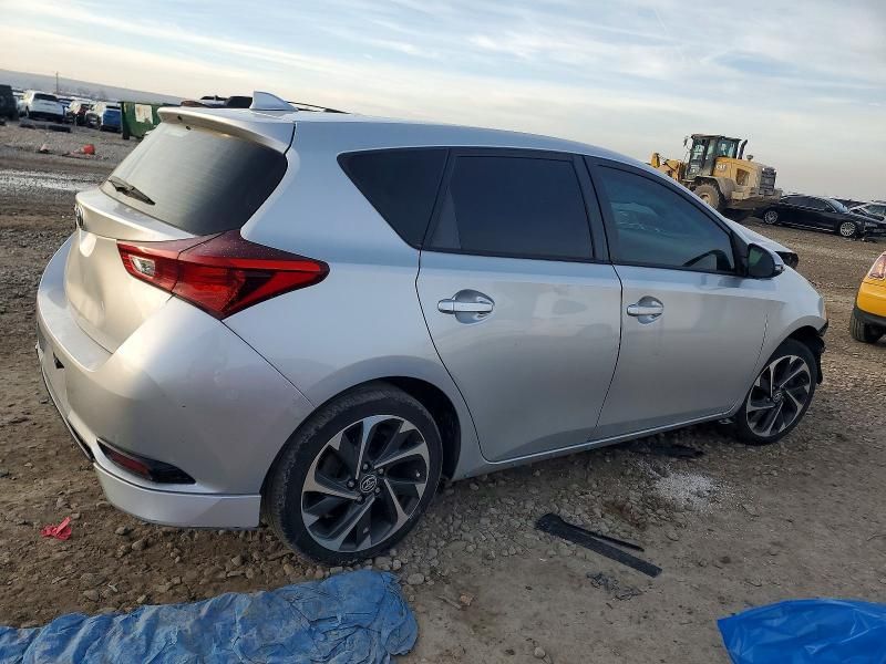 2018 Toyota Corolla im