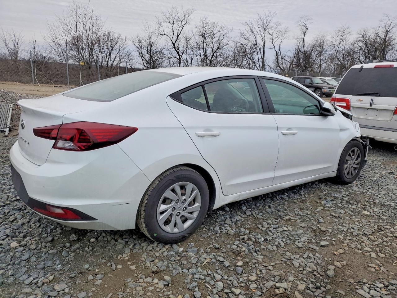 2019 Hyundai Elantra se