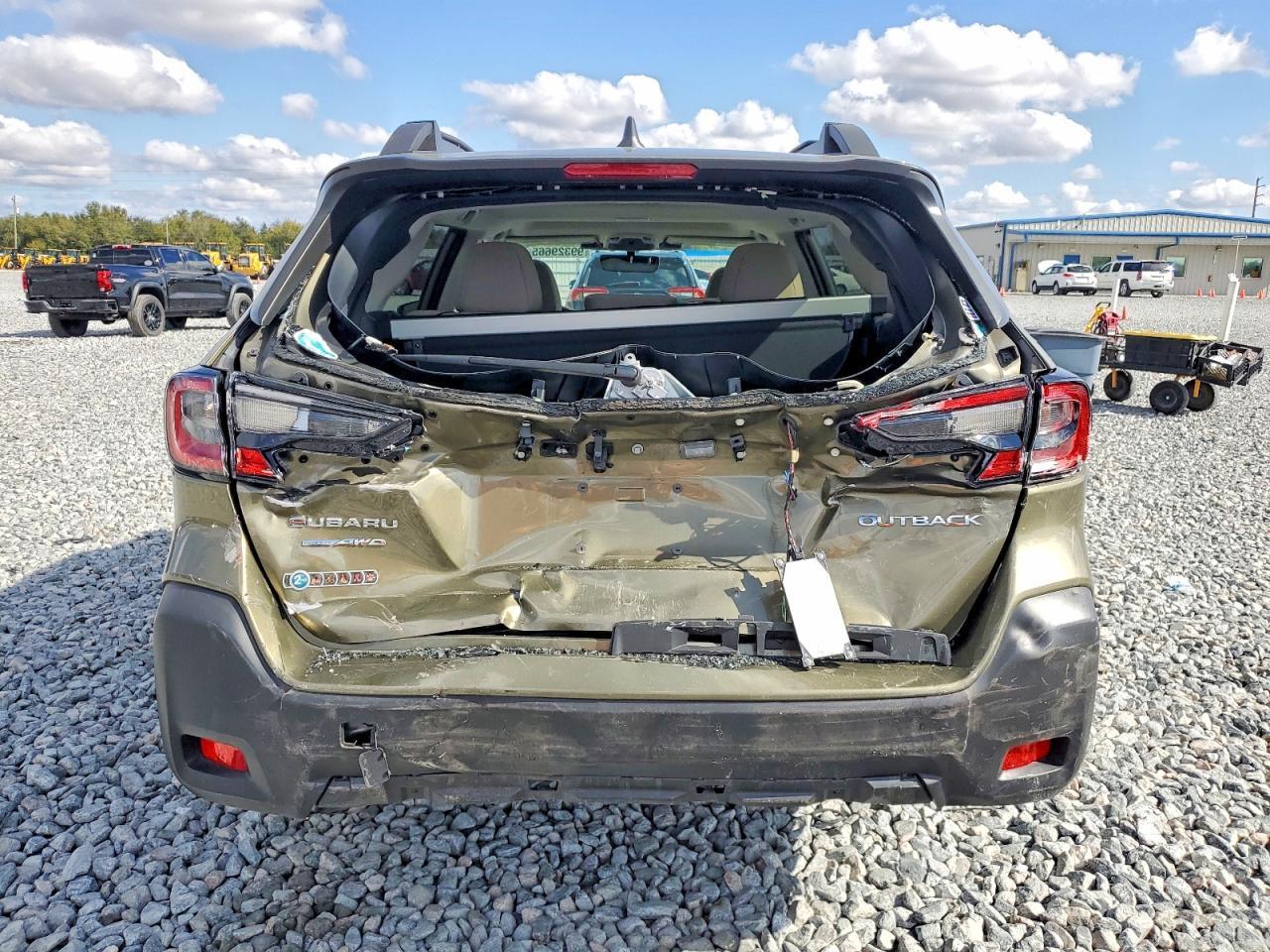 2024 Subaru Outback Premium