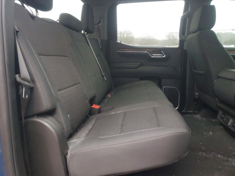 2024 Chevrolet Silverado K1500 lt