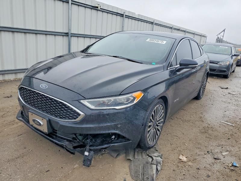 2018 Ford Fusion Titanium/platinum hev