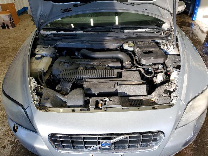 2010 Volvo C70 T5