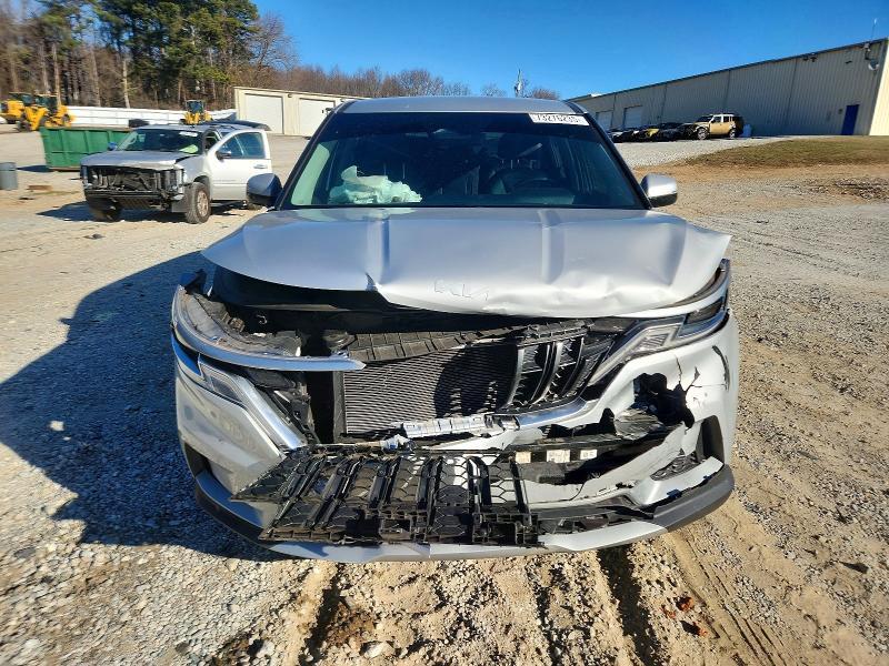 2022 KIA Carnival lx