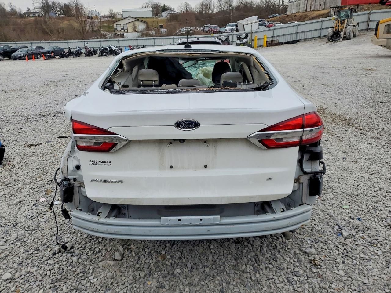 2019 Ford Fusion s
