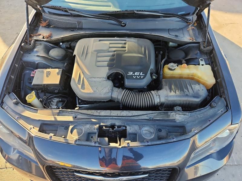 2019 Chrysler 300 Touring