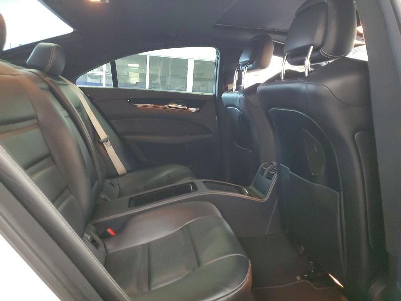 2015 Mercedes-Benz Cls 63 amg S-model